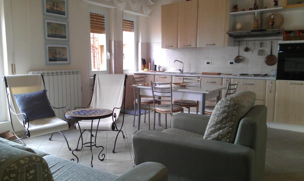 Residence Il Gabbiano Varigotti Rom bilde